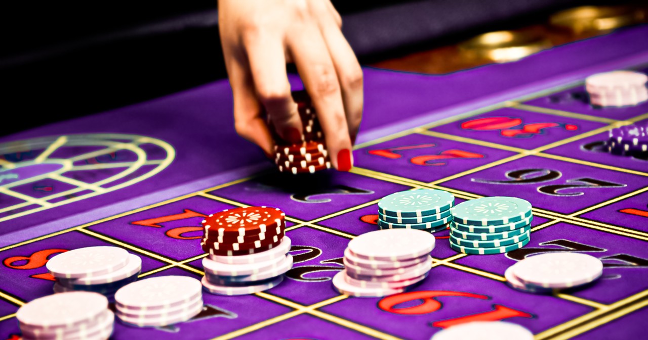 Gambling advertising in the UK falls to 2.7% of the market