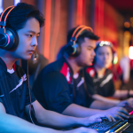 How does China organize an international esports tournament?