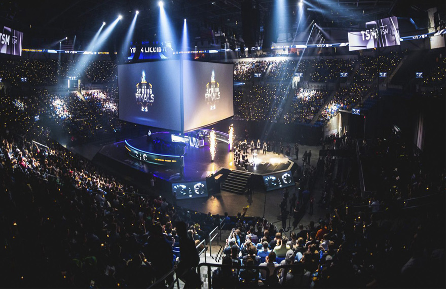 League Championship Series has a new commissioner: Jackie Felling