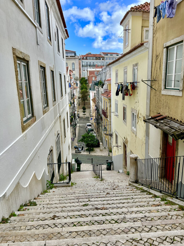 Alfama, the tourist and economic soul of Lisbon