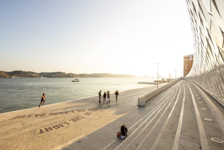 MAAT of Lisbon: art, architecture and technology united in a contemporary icon