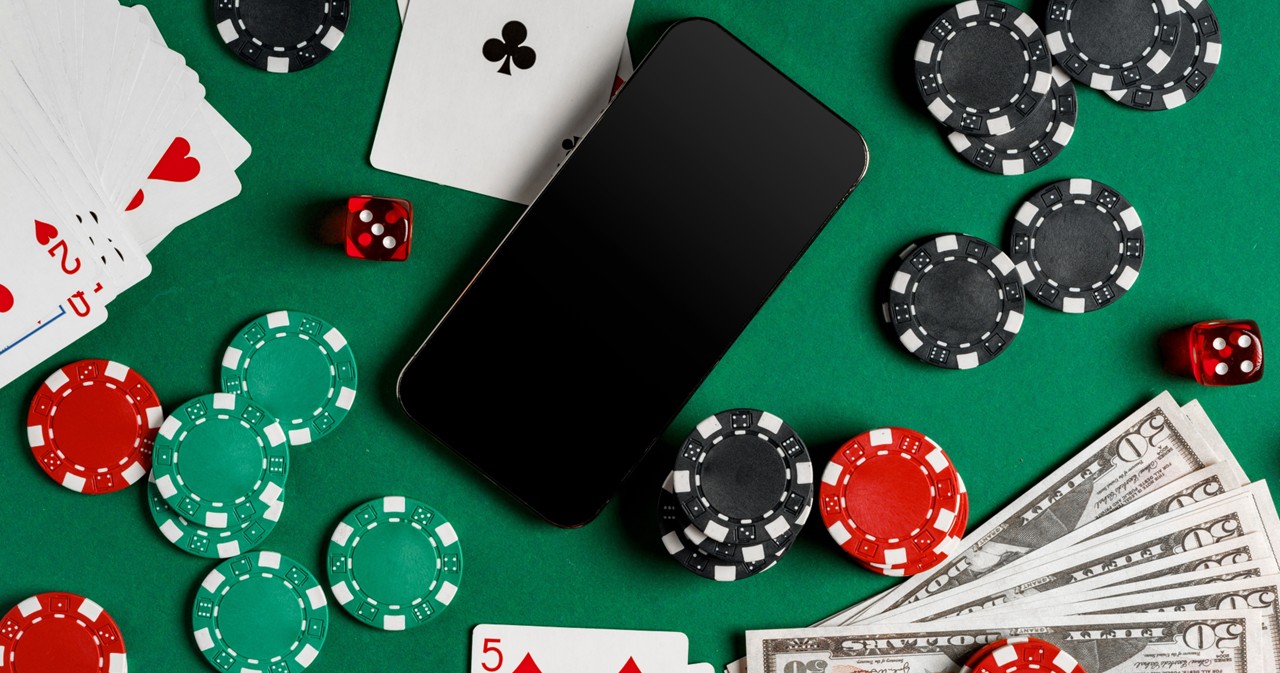 Bélgica enfrenta crisis en su mercado de juego: más del 65% de jóvenes apuestan en sitios ilegales